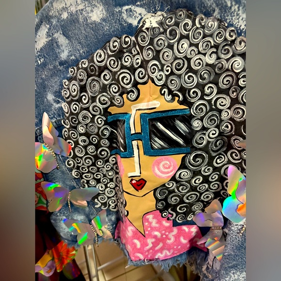 Vibrant Women's Jean Jacket by PR Designer Jazz with Artistic Flair. Fits 2x- 3x - Picture 14 of 15